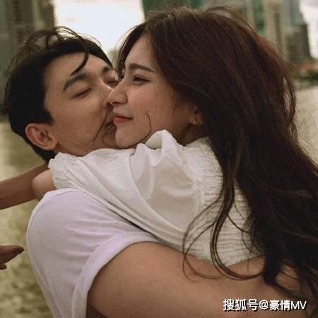 组装机械警暴龙
